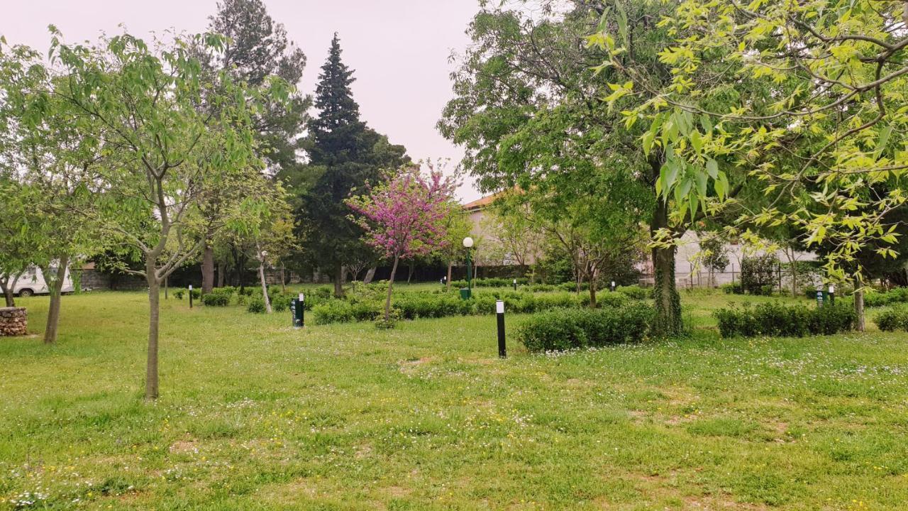 Apartmani Paron Sime سيلين المظهر الخارجي الصورة