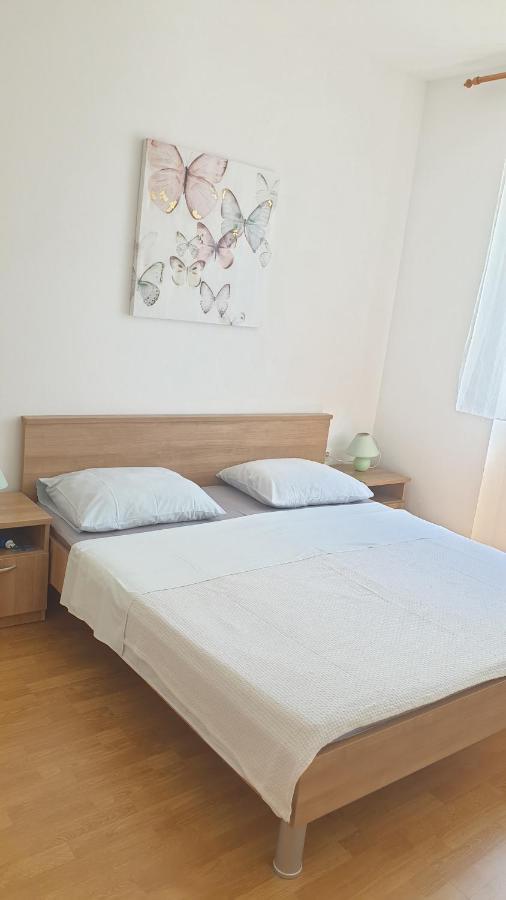 Apartmani Paron Sime سيلين المظهر الخارجي الصورة